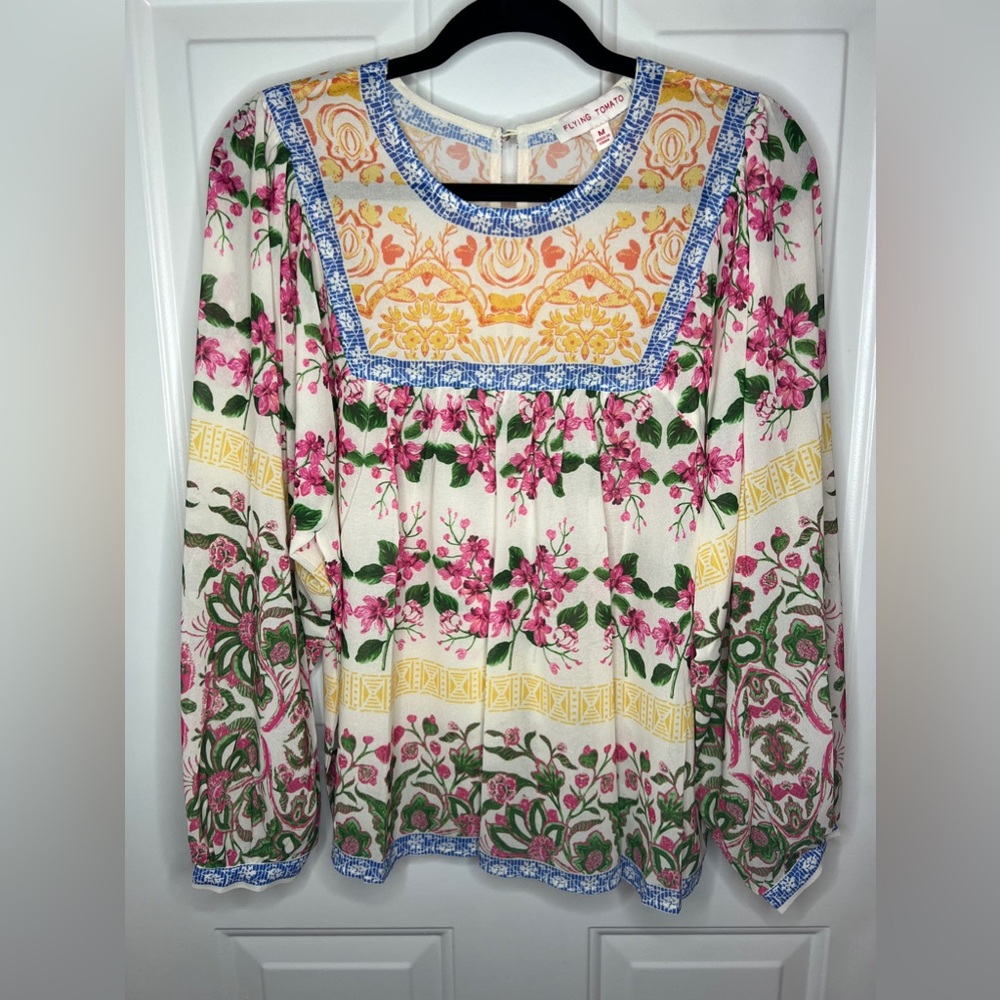 Flying Tomato Blouse size Medium